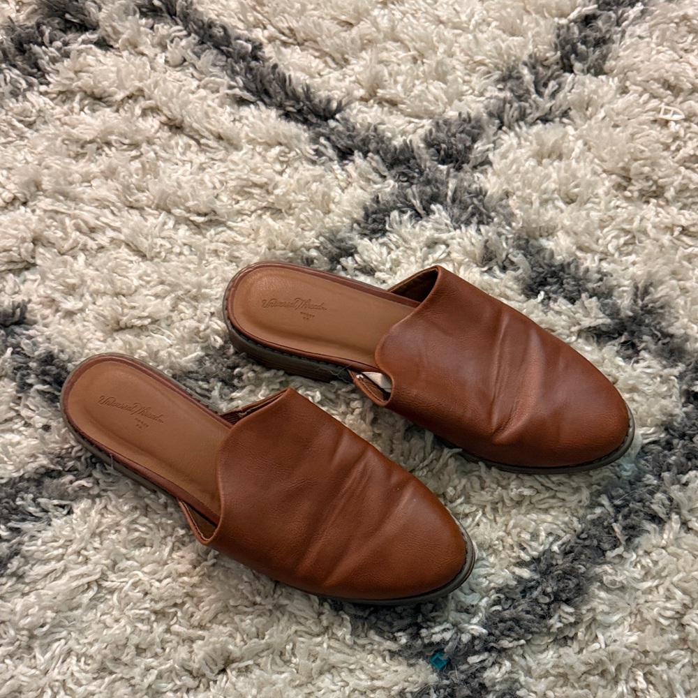 Universal Thread Tan Leather Footwear